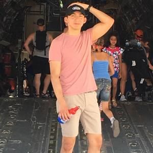 Meet your Posher, Ivan